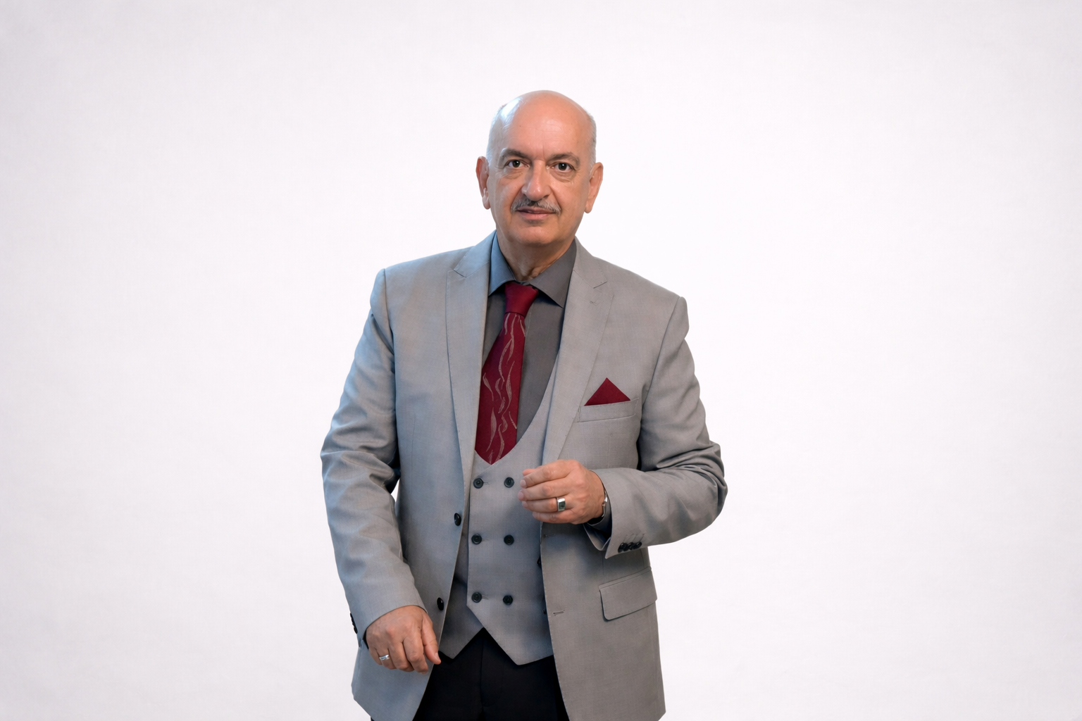 Mehdi - Import-Export Specialist